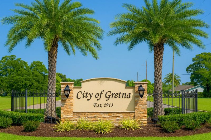 Local Kitchen Cabinet Refinishing in Gretna, LA