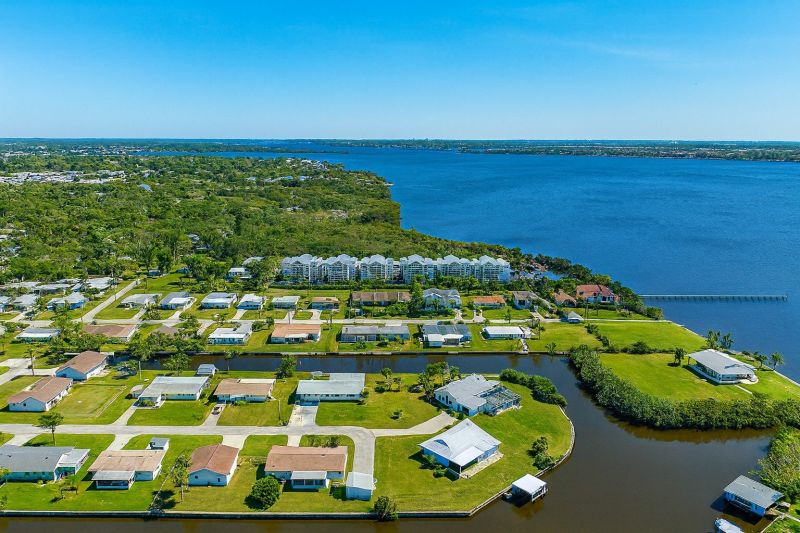 Local Multiple Rooms Painting in Ellenton, FL